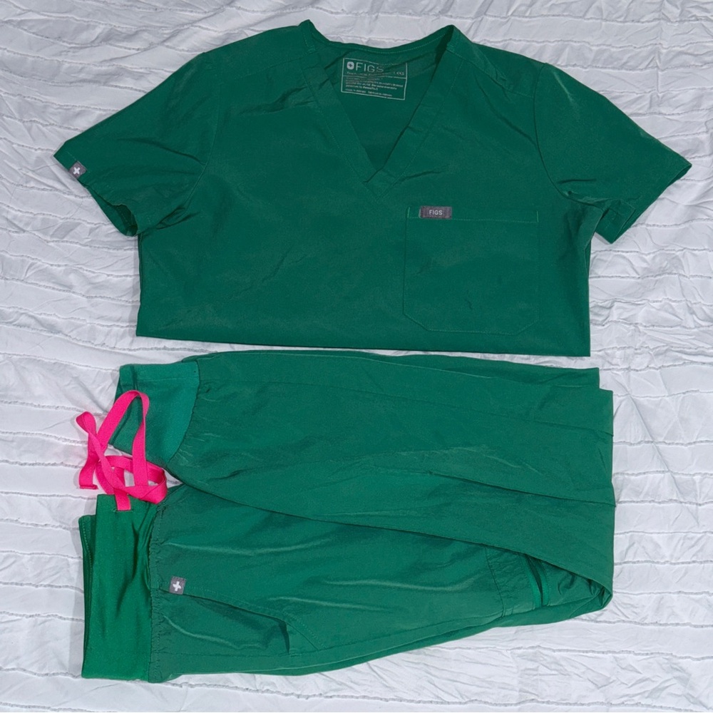 FIGS FreeX Green Scrub Set XXS Catarina Top & Zamora Petite High Waisted.